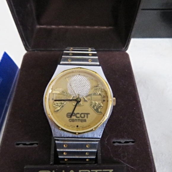 RARE Disney Collectable: MENS Bradley Time Division’s 1982 Ode to EPCOT Watch - Picture 2 of 6